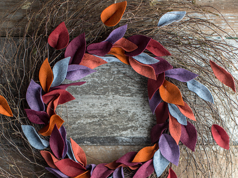 8 Creative DIY Fall Wreaths for Decorating Your Front Door